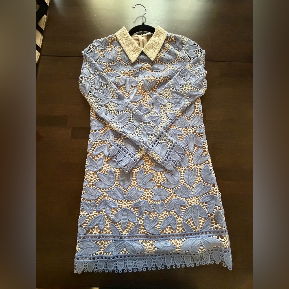 🌸 Endless Rose Lace Overlay Mini Dress XS | Blue & White | Spring Easter EUC - Picture 6 of 7